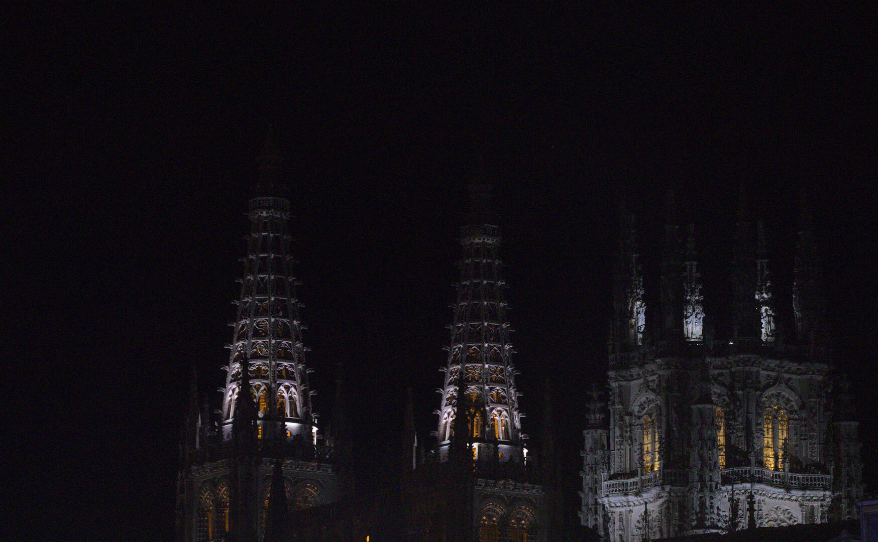 Luces sobre la catedral